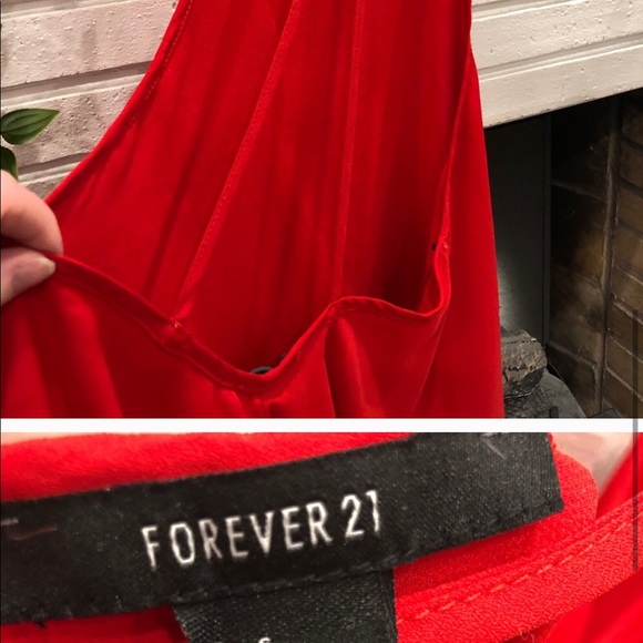 F21 Halter Neck Flowy Top - Picture 5 of 5